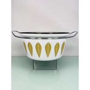 Vintage Cathrineholm Lotus Casserole Pot 1.5 Qt White Yellow MCM Enamel Norway